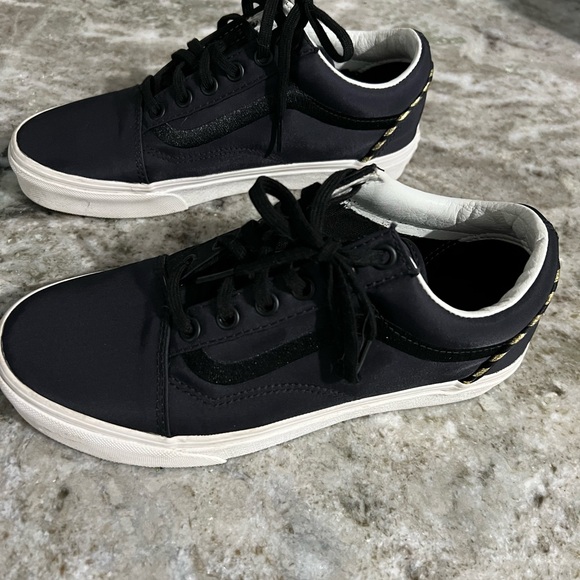 Womens Vans Old Skool - Picture 2 of 7